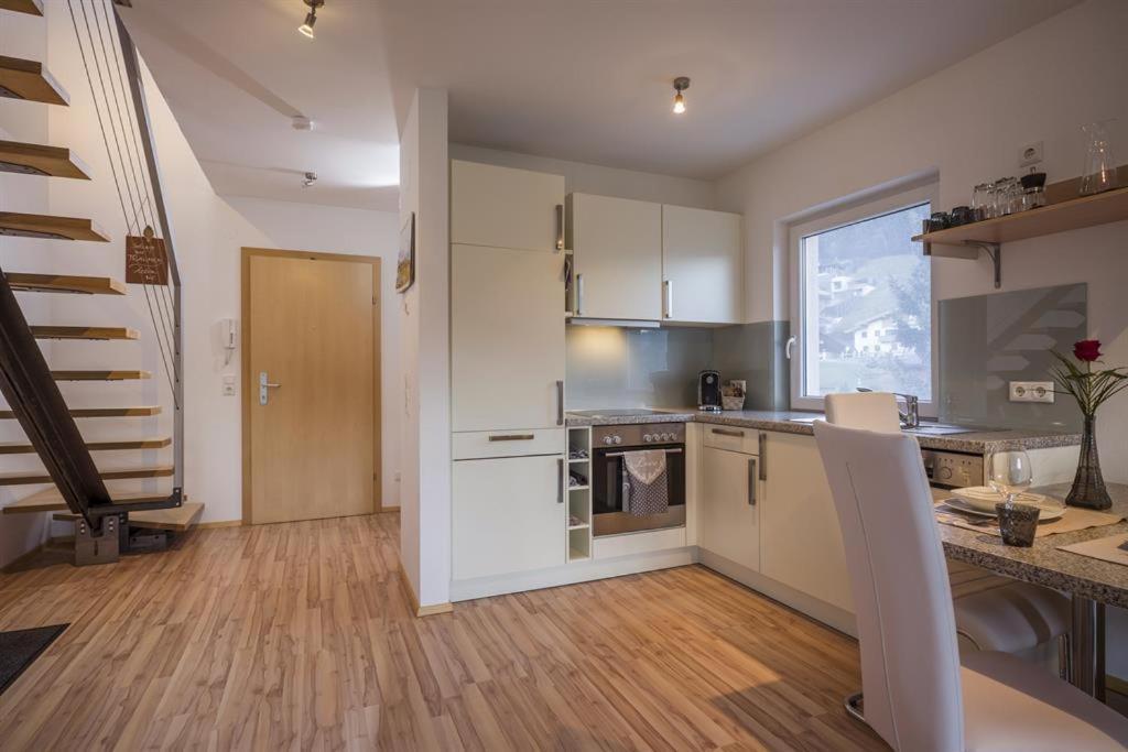 Appartement Raffael Itter Szoba fotó